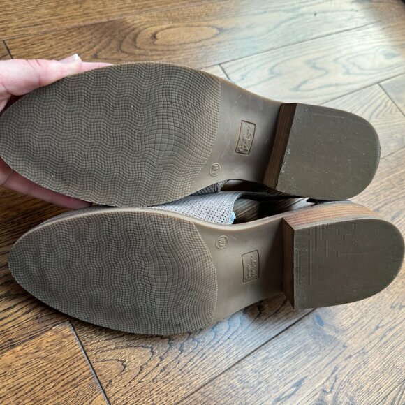 Crown Vintage Sling-Back Buckle Flats Size 10M Taupe/Gray Leather Excellent - Picture 6 of 9